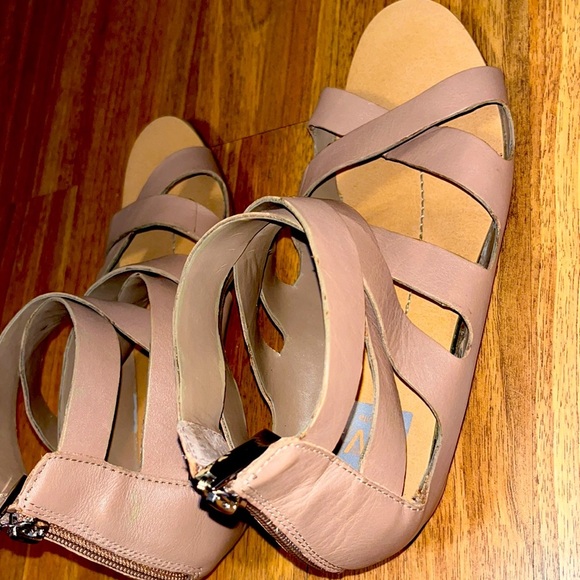 Dolce Vita Women Shoes - Picture 4 of 4